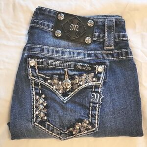 Miss Me Accent Diamond Stones Mid-Rise Skinny Cut Jeans